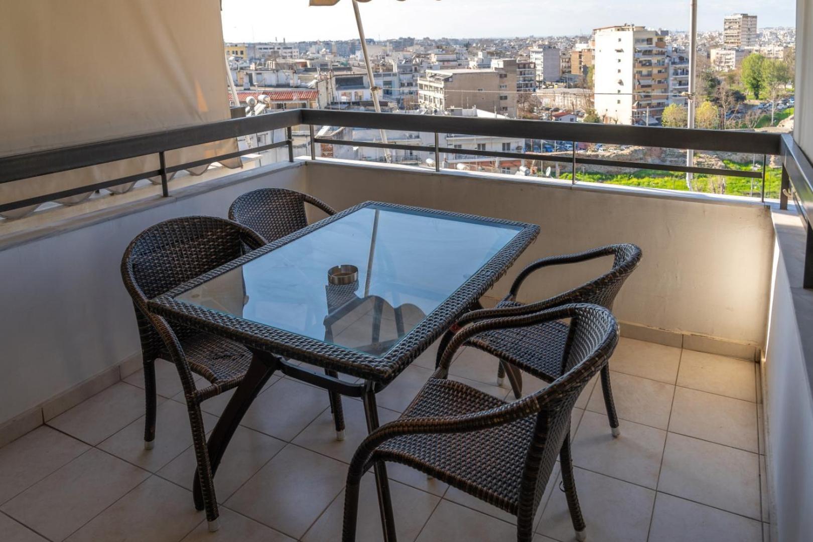 סלוניקי Kosmos Sercvice Apartment Beautiful Studio 2 With Additional Cost Parking מראה חיצוני תמונה