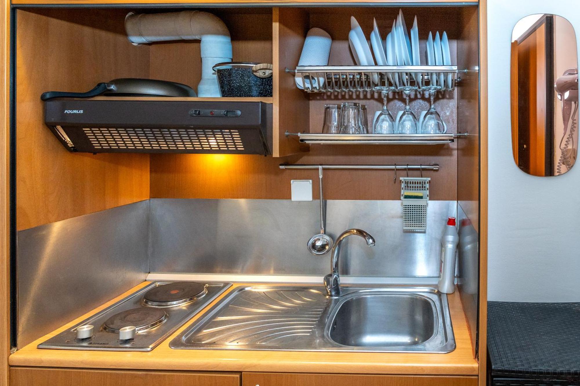 סלוניקי Kosmos Sercvice Apartment Beautiful Studio 2 With Additional Cost Parking מראה חיצוני תמונה